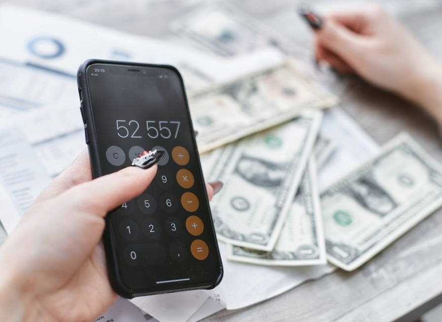 Currency Calculator illustration