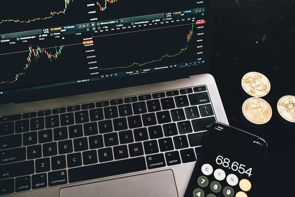 Finance Calculator illustration